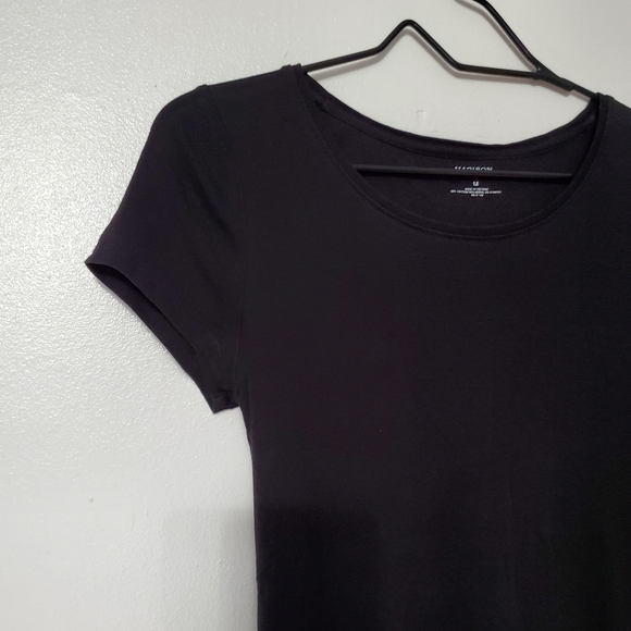 Womens Short Sleeve Slim Fit Crew Tee Size Medium By Madison - Picture 2 of 8